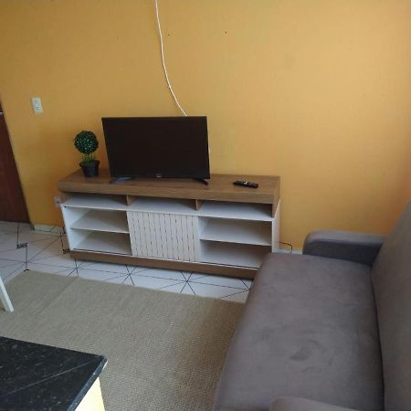 Apartamento Amplo C/2 Suites Em อังกราโดสเฮย์ส ภายนอก รูปภาพ